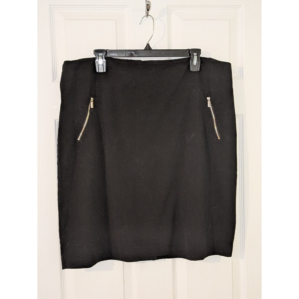 New York & Company Black Mini Skirt Pencil with Zipper Detail Size‎ 18